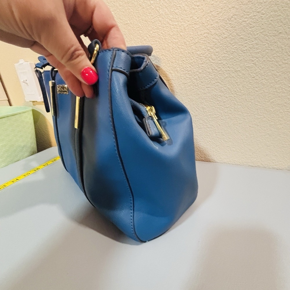 Kenneth Cole Reaction Blue Golf Purse Handbag Bag Roomy Double Handle Zip Clean - Picture 6 of 16